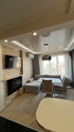 Продаж 2 кімнатної квартири по вул Княгині Ольги зремонтом та меблями - фото 1