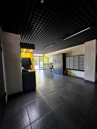 Продається 2-кімнатна квартира в новобудові (60 м² + 27 м² тераса) - фото 1