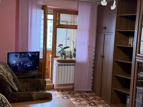 Продам 2 к кв  Центр. Гимназическая наб. Метро Левада Харків