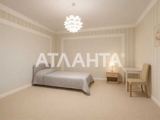 3 комнатная квартира на земле. Одесса