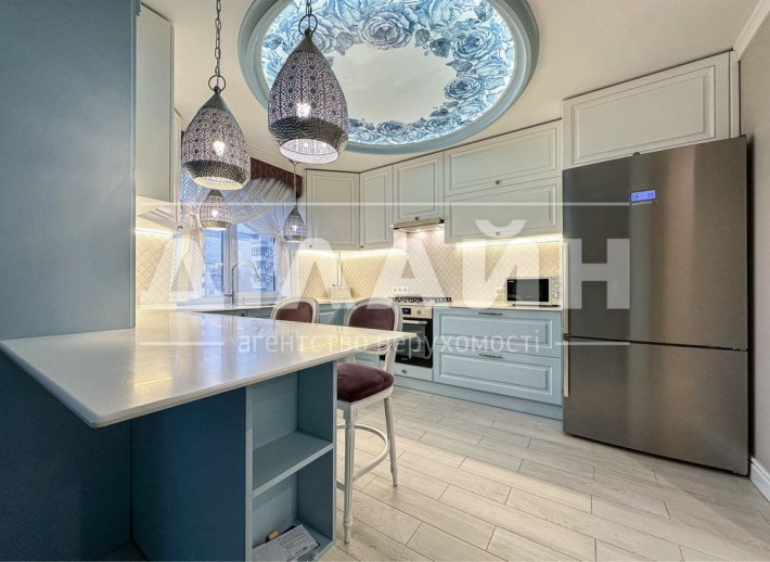 Неповторимая 3х комн квартира  DELUXE в центре Шевченковского мкр-на . - фото 1