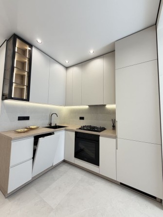 Однокімнатна квартира, ЖК Софія Резиденс, вид на фонтан‼️ ВАУ, вул Радісна 6 - фото 1