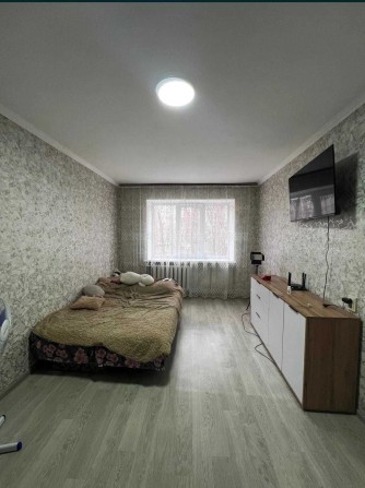 Продам однокімнатну квартиру на вул. Космонавтів. - фото 1