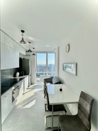 Продаж 1-к,  ЖК Платинум,  Чорновола , Бл.Центр , 40/15/25м2 , 129999$ - фото 1