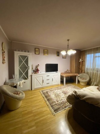 Продажа 4 ком. квартиры с евроремонтом возле метро Победа - фото 1