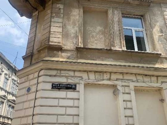 Продаж 1/4 частка квартири Львів