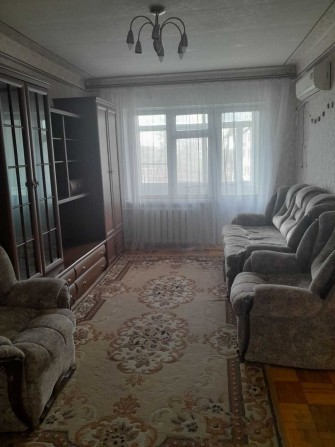 Продам двухкомнатную квартиру вул. Поштова - фото 1