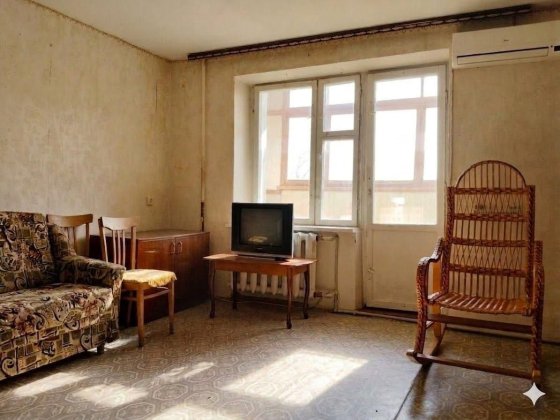 Продам 3-к квартиру с АГВ, 4/9 эт, по ул. Балковская (3-302-974) Одеса