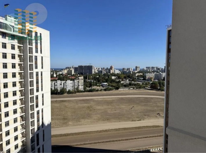 Продам 1 комн ЖК 67 Жемчужина! Окна и ипподром и двор! - фото 1