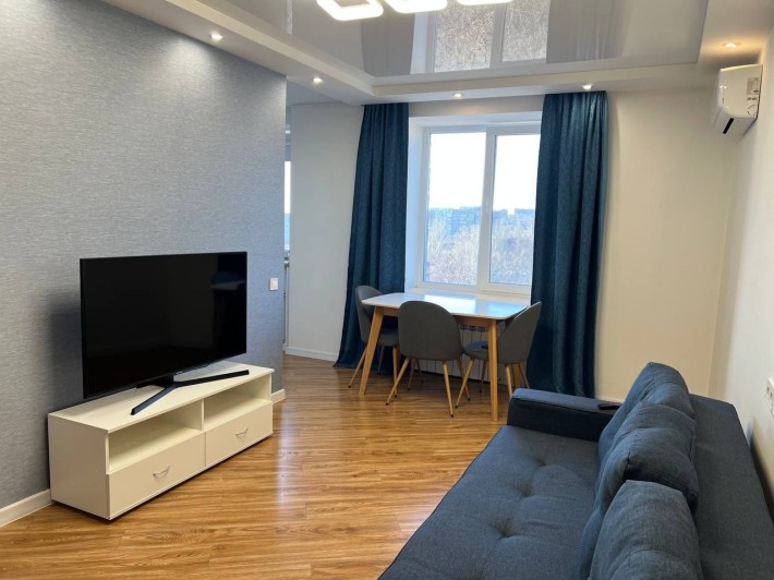 Продам 3к квартиру Новий Ремонт Малий ринок Сертифікат - фото 1