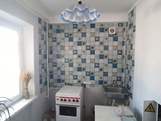 продам 2к квартиру з ОКРЕМИМИ кімнатами, р-н  "Малого ринку" Запоріжжя