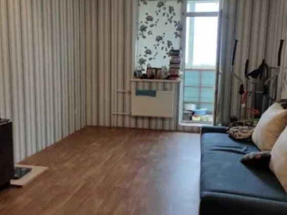 Продам 2 комн квартиру 67м2 Новострой с Газом ! метро Индустриальная OA Харьков