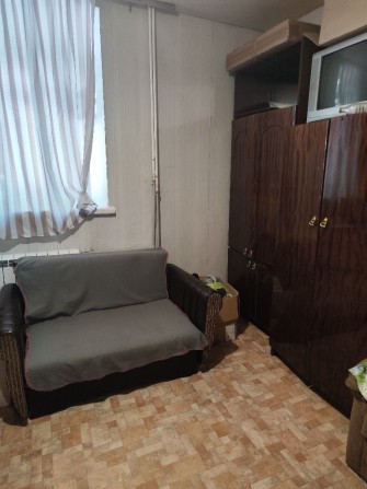 Продаю  1к/кв Адмиральская 1/1,29/15/14,закрыт.двор 12000$ - фото 1