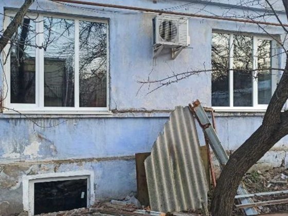 продам 2 к\к 53 м з цокольним приміщенням та ділянкою 2 сот Стар Центр Миколаїв