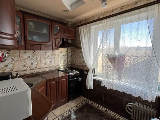Продається 2-к квартира в р-ні Малого ринку (044) Запорожье