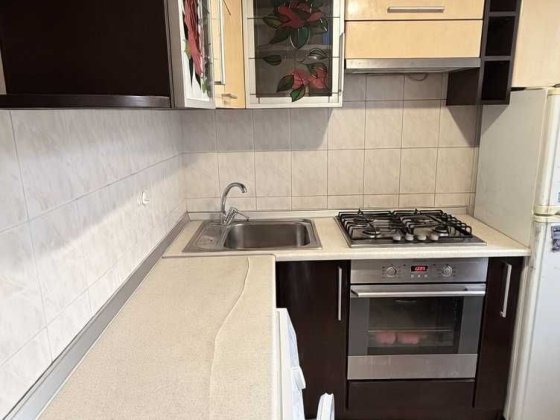 Продам 2 комнатную квартиру на Черемушках Одесса