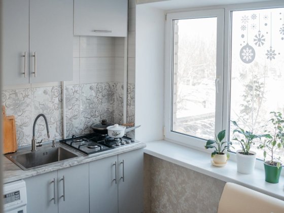 2к. Центр міста. Цегляний будинок.Євробалкон. Запорожье