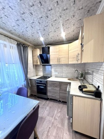 Продается 3 ком кв в Хортицком р-не по ул Заднепровская - фото 1
