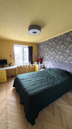 Затишна квартира з ремонтом - фото 1