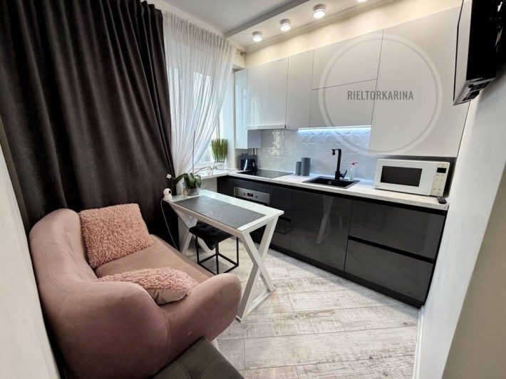 Продажа красивой 2к кв/Рюмина-Проспект Центральный - фото 1