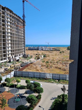 Продам 2х ком квартиру в сданном доме и Видом на море - фото 1