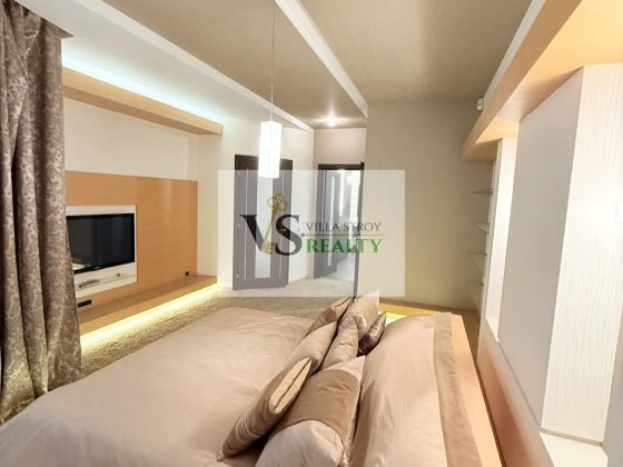 Продаж квартири в Одесі, 3 кімнати, 14/24 поверх, 145 м² Одеса