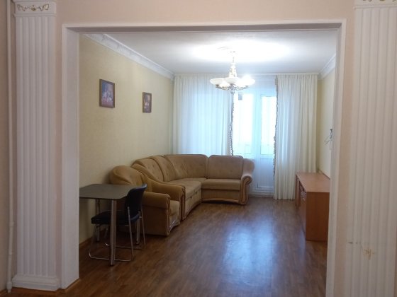 Продам реальную 4 комнатную квартиру (переделана в 3 ком),метро Победа Харків