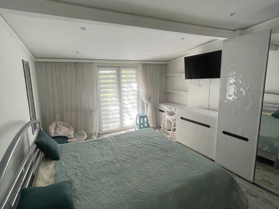 Продаж 2кім квартири в ближньому центрі з ремонтом-90тис уо Львів