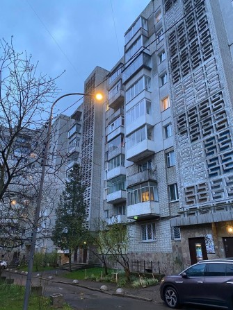 Продаж 2 кімнатної квартири з ремонтом вул. Стрийська - фото 1