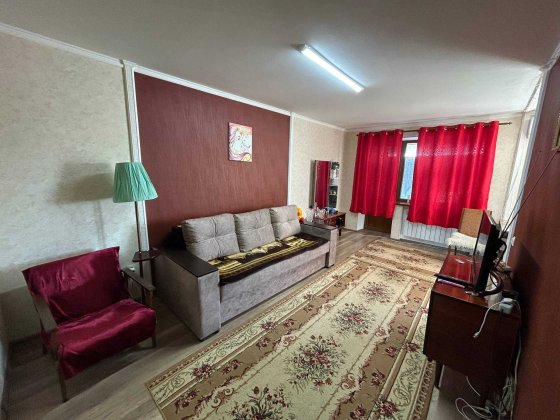 Продаю 2к/кв, Яхт-Клуб ( р-н кафе  Минутка) Николаев