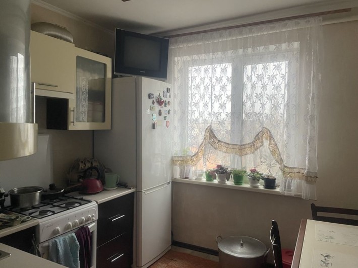 Продаю 1 кк в Центрі - фото 1