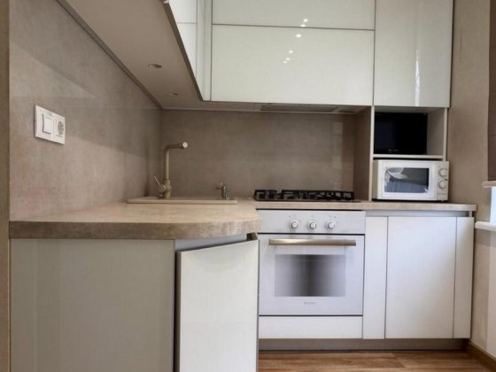 ОЛ-3732 Продам 3к квартиру на Салтовке Студенческая 522 м/р Харьков