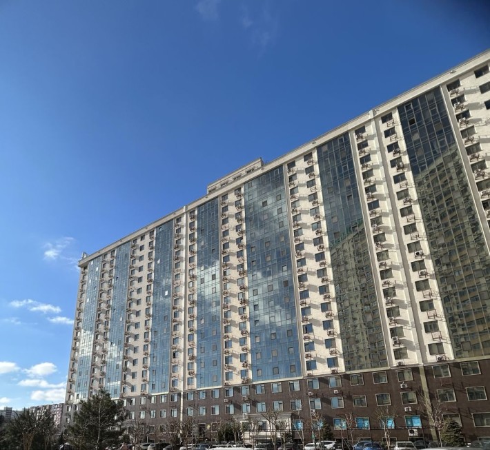 Лучшая цена! 1-комн. в бизнес-классе на Сахарова, 44 м²  Без комиссии! - фото 1