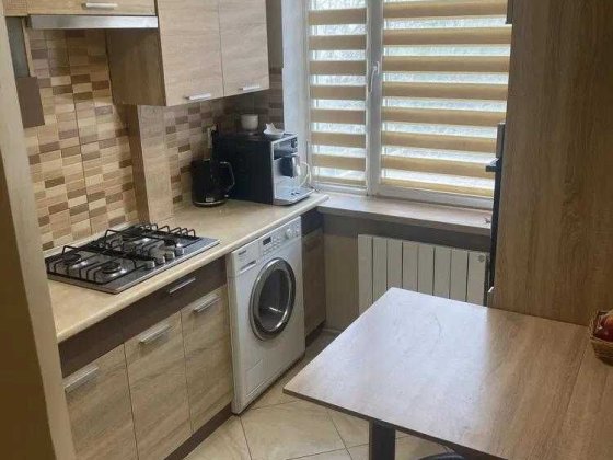 Продається 1 кімнатна квартира по вул. Наукова / 33 кв.м Львів