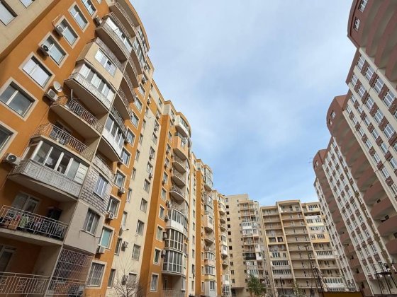 Продам 2х ком. в ЖК Одесский Двор с ремонтом Госпрограммы-да!(297-942) Одеса