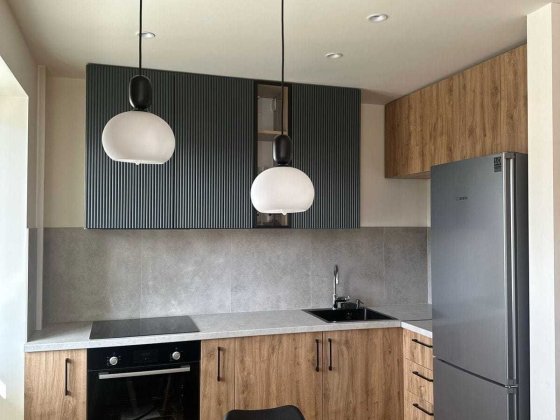 Продаж однокімнатної видової квартири з ремонтом у центрі Сихова Львів