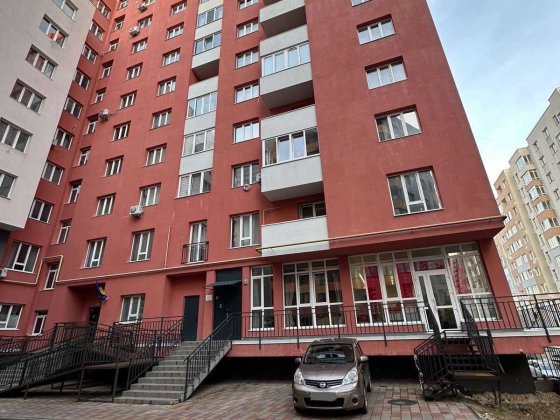 Продаж 2 кім .  квартири, новобудова здана .бічна вул. Чорновола Львов