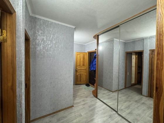 Метро Киевская, Центр, Матюшенка 11, 2 эт 2 комн.улучшенка!!! Харків