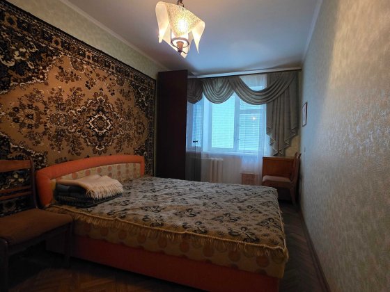 Продаю 3 кімнатну квартиру 63 м.кв., Центр, вул. Шосейна Николаев