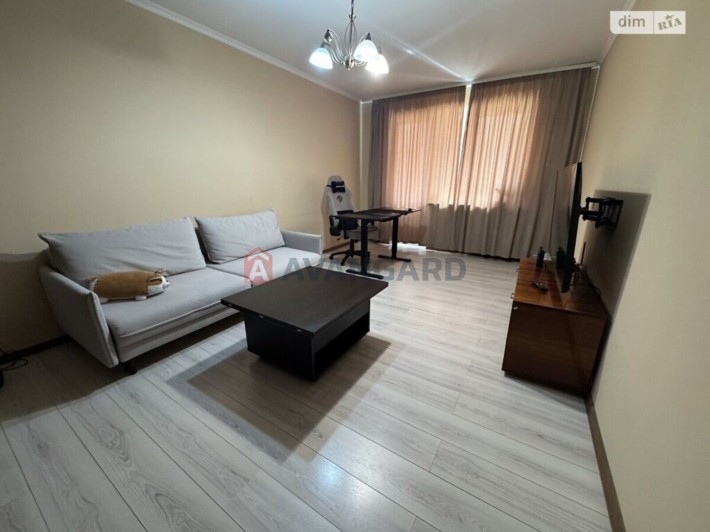 Двокімнатна квартира - фото 1