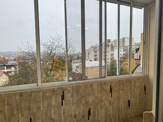 Продаж 3 кім. квартири вул. Щепова (р-н пр. Чорновола) Львів
