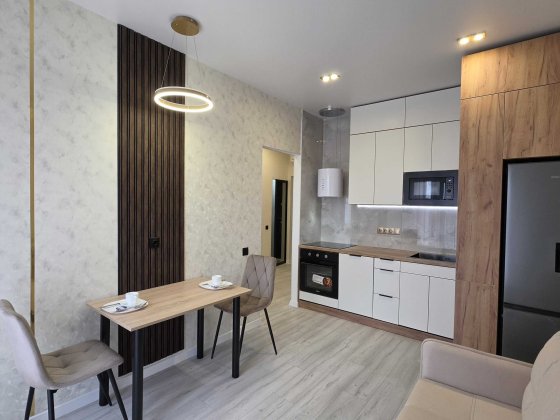 1-кімнатна квартира з ремонтом у Жемчужині на вулиці Краснова Одеса