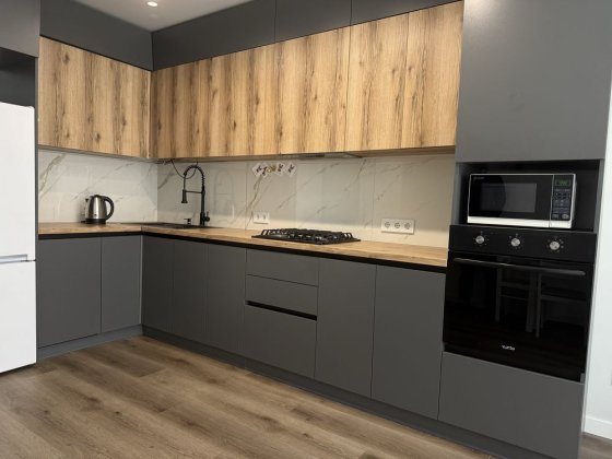 Нова на ринку!! Квартира в будинку бізнес класу Львов