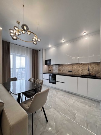 2х-комнатная с ремонтом и видом на Море/Ипподром ЖК 60 Жемчужина - фото 1