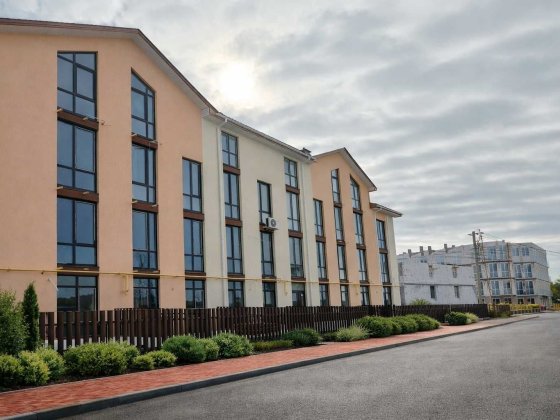 Простора квартира 73м² від забуд-ка. Заселений будинок. 20хв до метро Софіївська Борщагівка