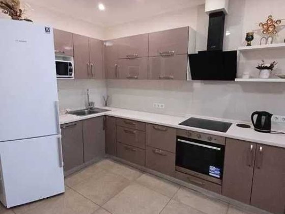 ЖК Молодежный,2х к квартира,82м2, Мирослава Мислі,Олексіівка(код21775) Харків