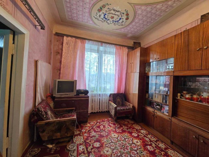 Продаж 2к квартири 31.6 кв. м на вул. Мирна - фото 1