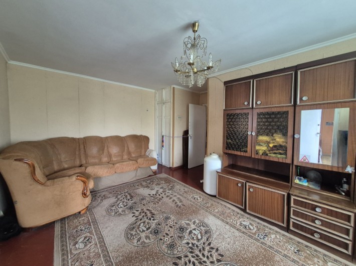 Велика 4-х кімнатна. Черемушки/парк Горького.  Програми - фото 1