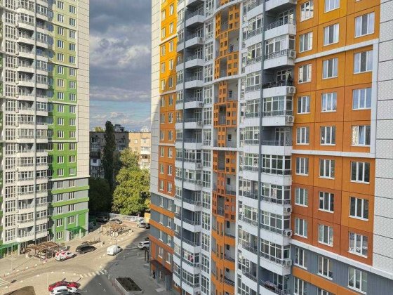 У продажу 1 кімнатна квартира в житловому комплексі на пр.Гагаріна. Підходить під програми Одеса