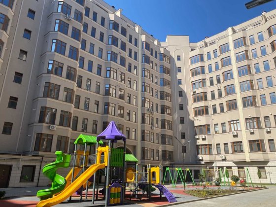 Квартира-студия в новом доме у моря. Одеса
